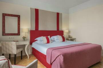 Стандартный номер в Гостинице Англетер